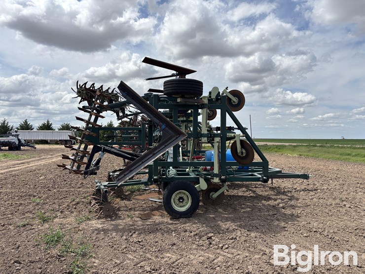 sunflower-7x6-blade-sweep-plow-image-4