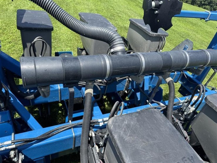 2020-kinze-3505-image-33