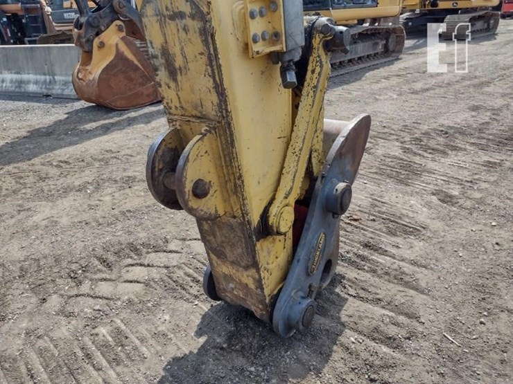 2011-komatsu-pc228us-lc-8-image-19