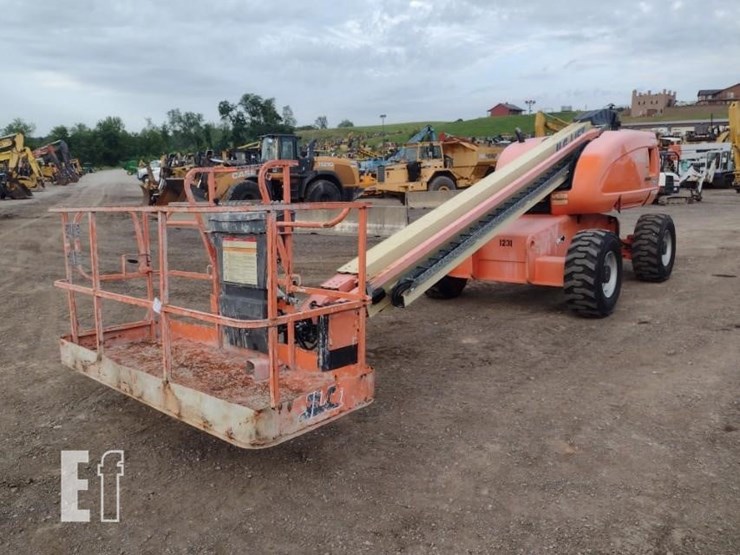 2008-jlg-600s-image-25