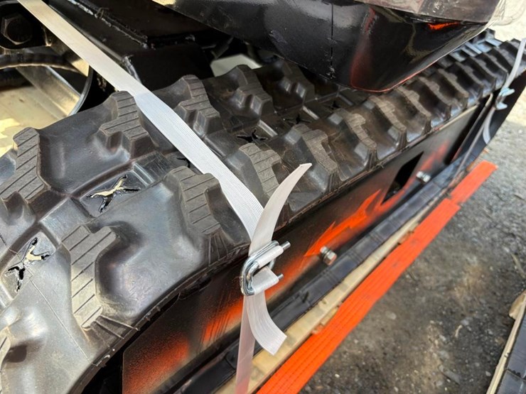 tpm-16-mini-excavator-image-11