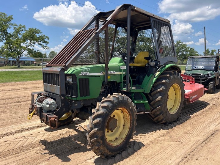 2004-john-deere-5320-image-8