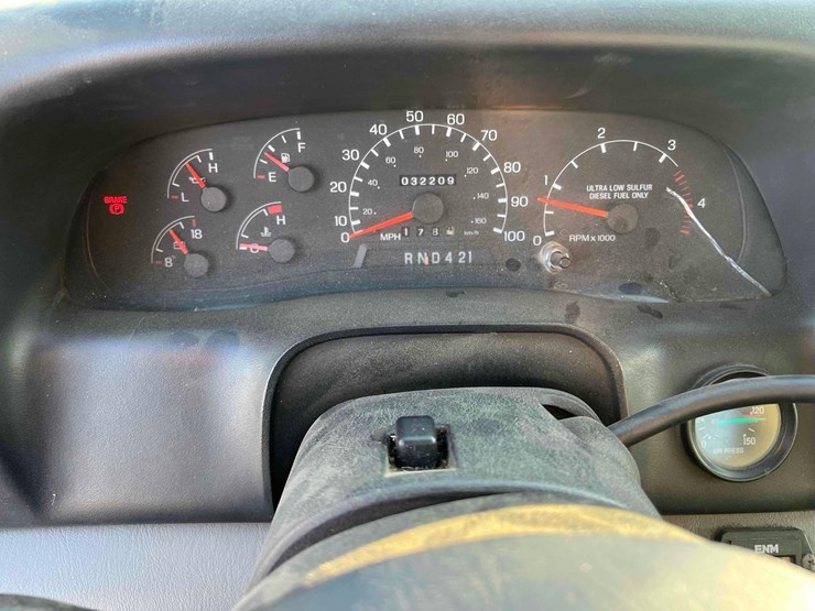 2009-ford-f750-image-21