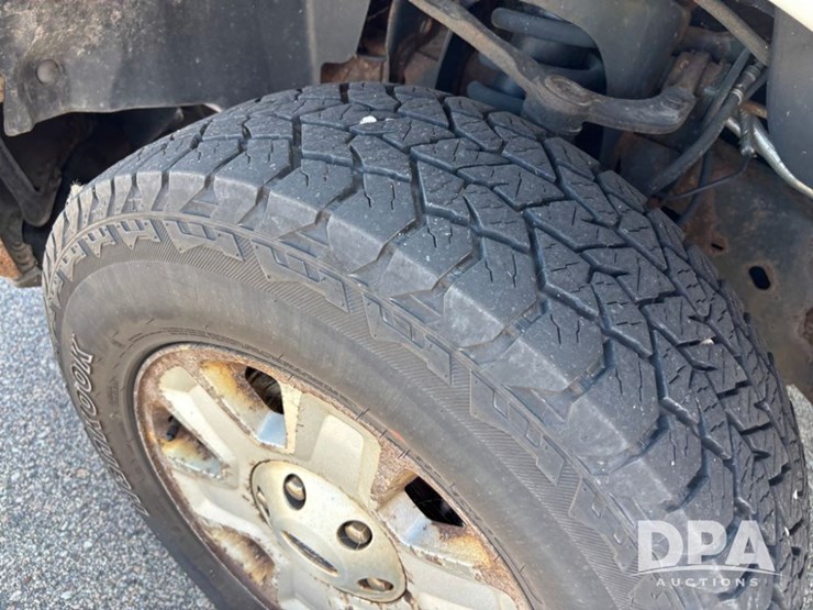 2011-ford-f150-image-41