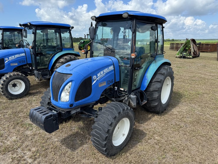 new-holland-boomer-47-image-2