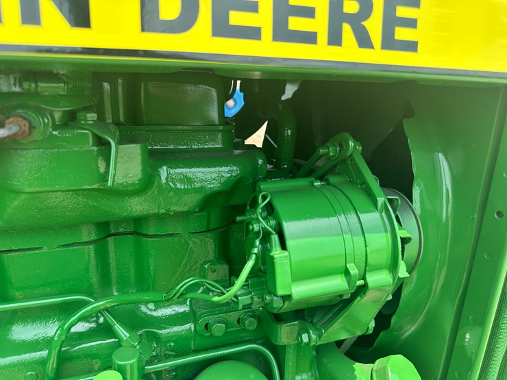 john-deere-2030-image-33
