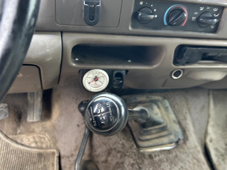 2000-ford-f250-image-12