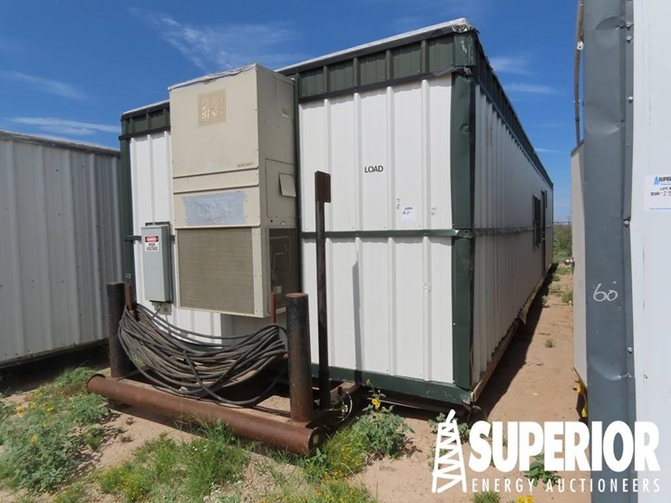 (r19-22)-ameritech-14'w-x-48'l-crew-house,-w/-(2)-image-1