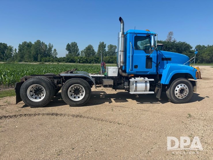 2006-mack-chn613-image-6