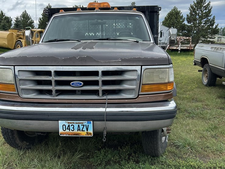 1992-ford-f450-image-3