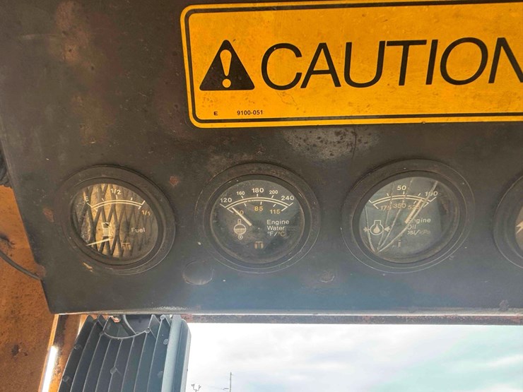 hydra-mac-inc.-1300-skid-steer-image-19