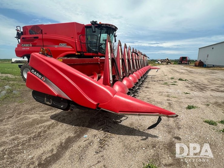 2013-case-ih-3416-image-14