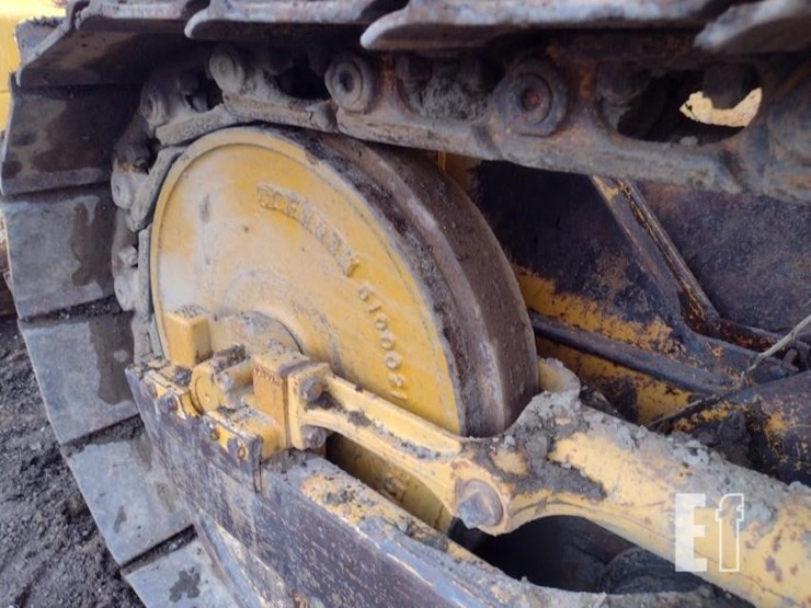 2006-deere-450j-lt-image-24