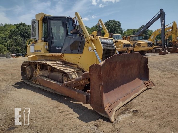 2004-komatsu-d65ex-15-image-49