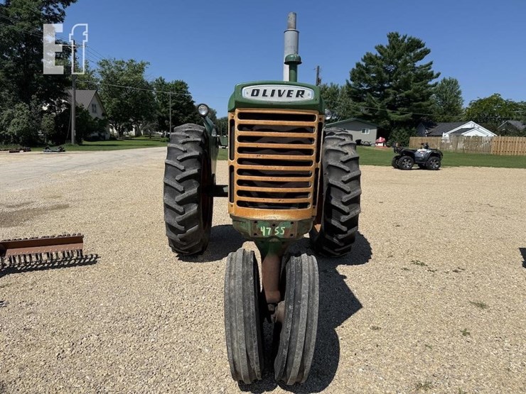 oliver-770-image-2