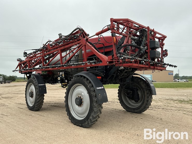 2016-case-ih-patriot-4440-image-7