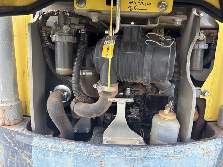 yanmar-v10-image-10