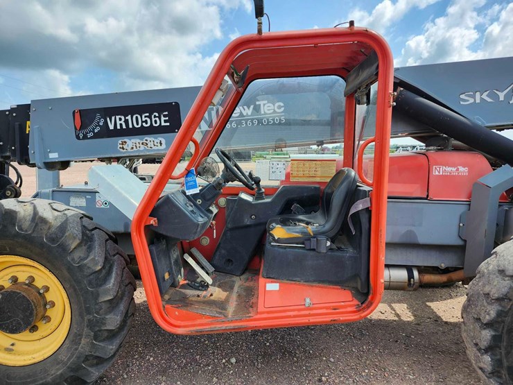 2015-skyjack-vr1056e-image-6