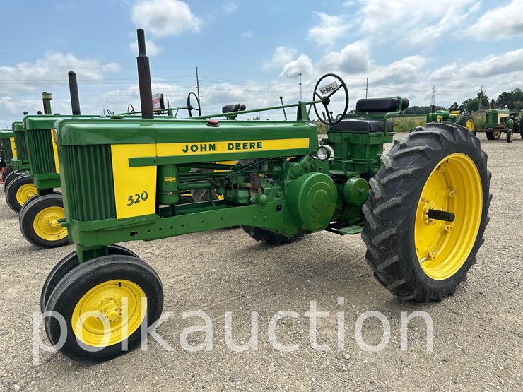 john-deere-520-image-3