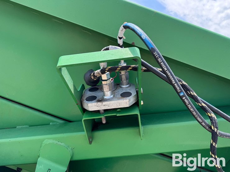 2011-john-deere-612c-image-9