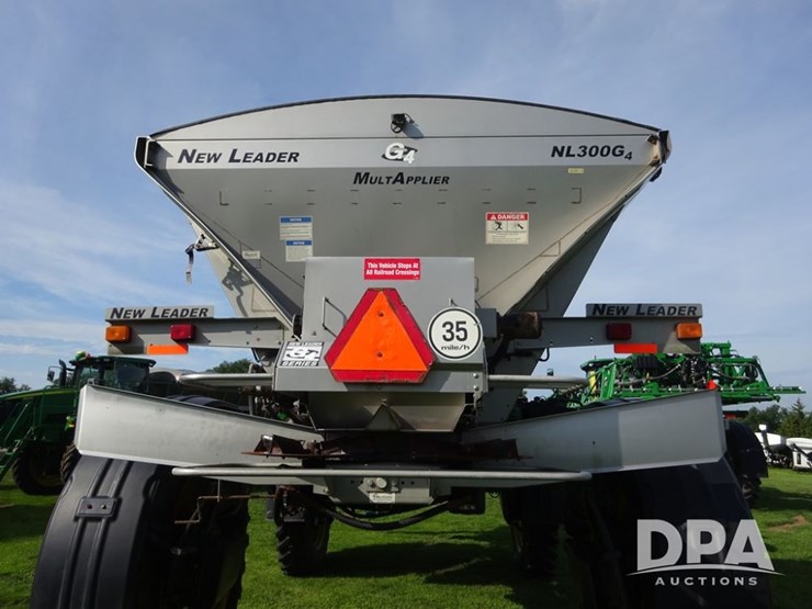 2019-john-deere-r4045-image-58
