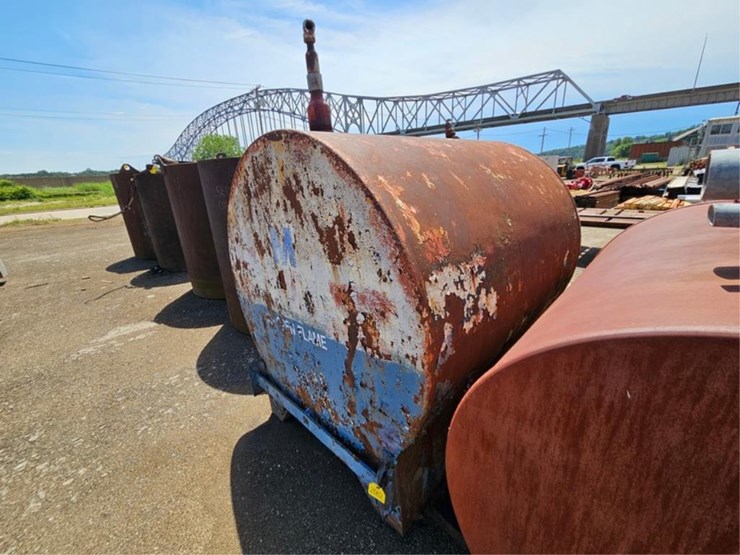 #2562-•-500-gallon-fuel-tank-image-1