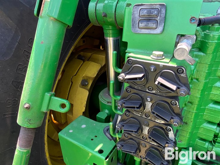 2005-john-deere-8520-image-13