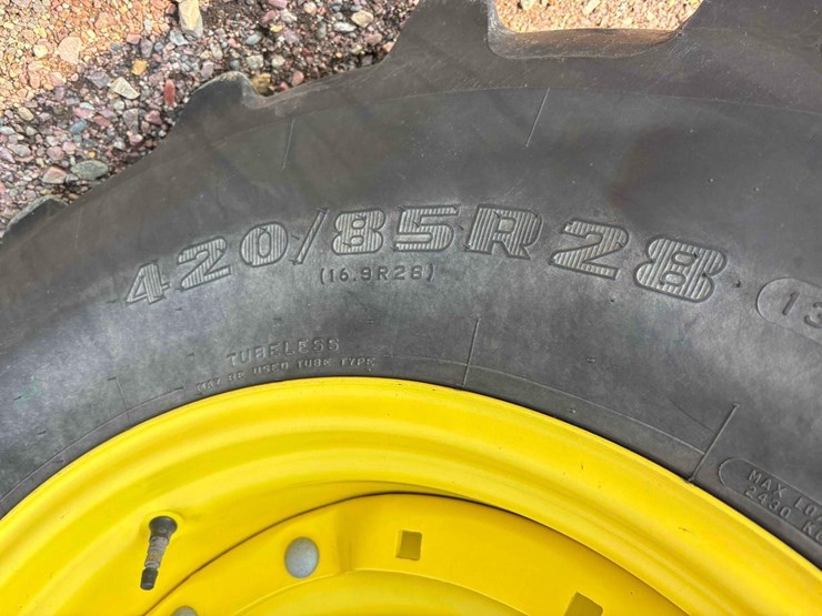 2021-john-deere-6155r-image-37
