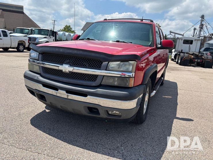 2005-chevy-avalanche-(dr11862)-image-15