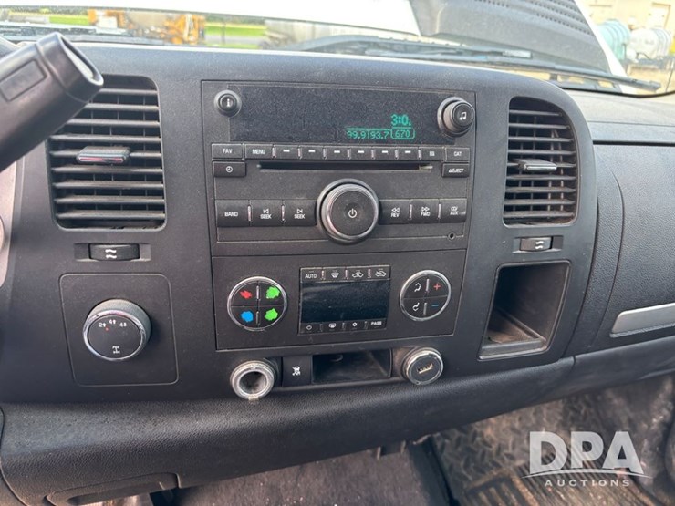 2010-chevy-2500hd-pickup-(dr11857)-image-50