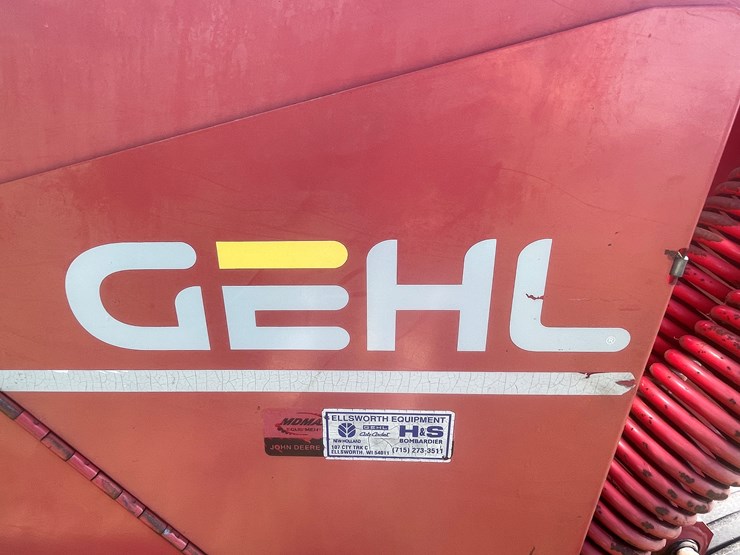 gehl-2412-image-7
