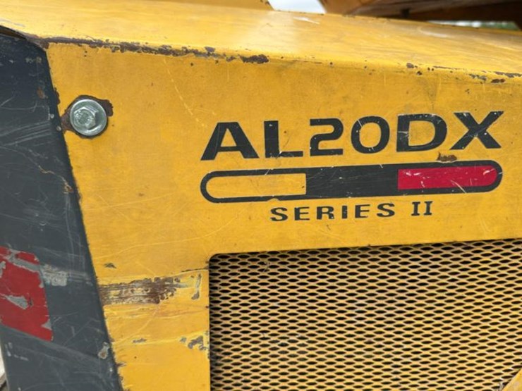 2003-gehl-al20dx-image-22