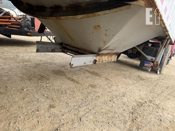 2008-jet-grain-trailer-image-5
