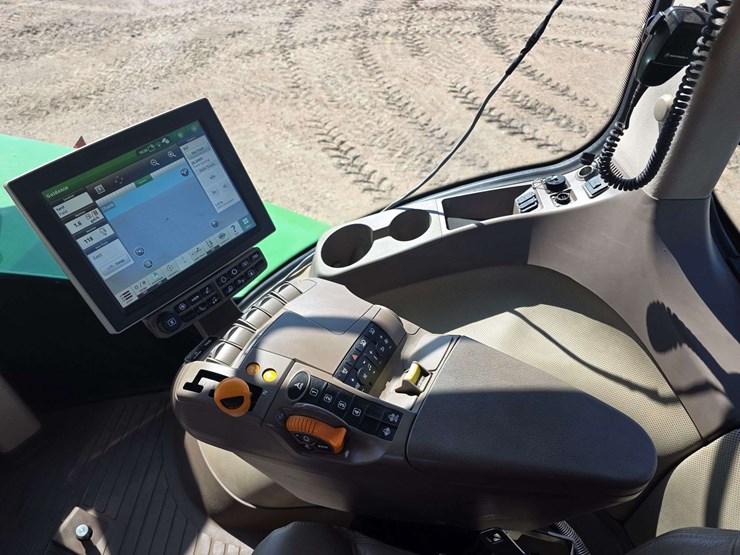 2021-john-deere-9570rx-image-94
