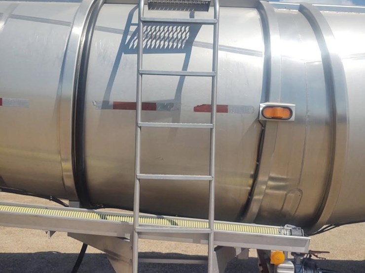 1995-polar-tanker-image-55