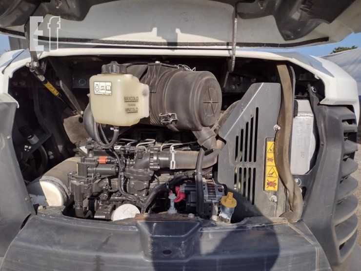 2021-bobcat-e60-image-44