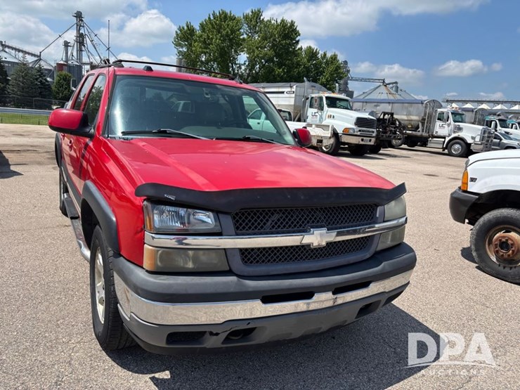 2005-chevy-avalanche-(dr11862)-image-17