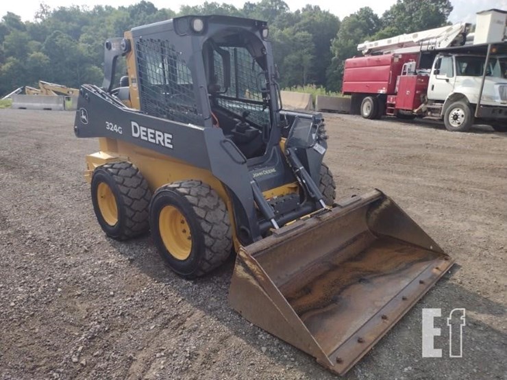 2020-deere-324g-image-26