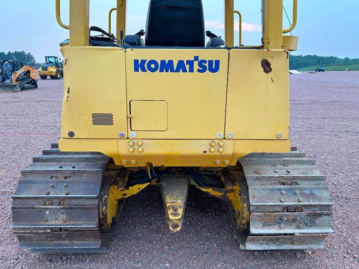 2007-komatsu-d39px-21-image-34