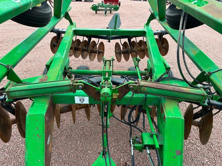 john-deere-630-image-39