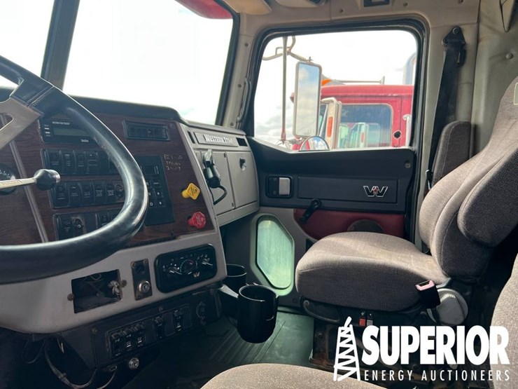 2013-western-star-4900-image-7