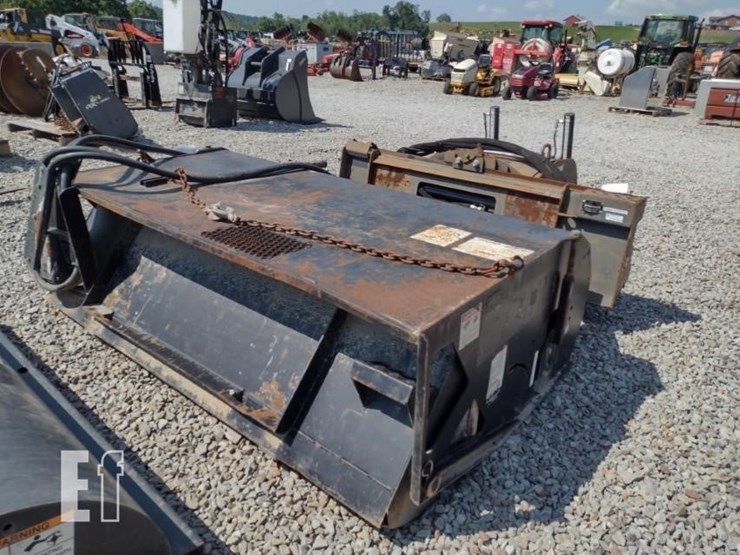 john-deere-bp72-broom-image-5