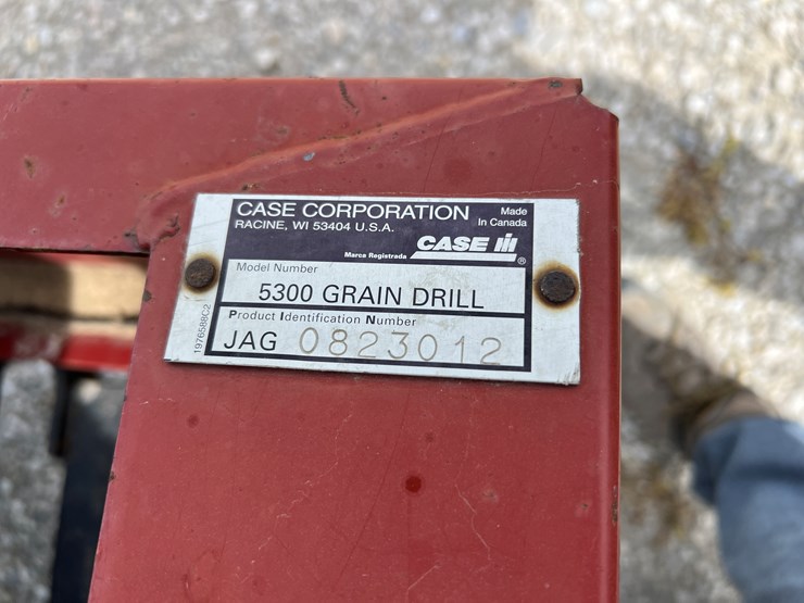 case-ih-5300-image-4