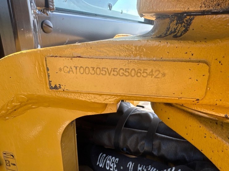 caterpillar-305cr-image-18