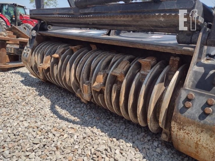 john-deere-mh60d-rotary-mulcher-image-2