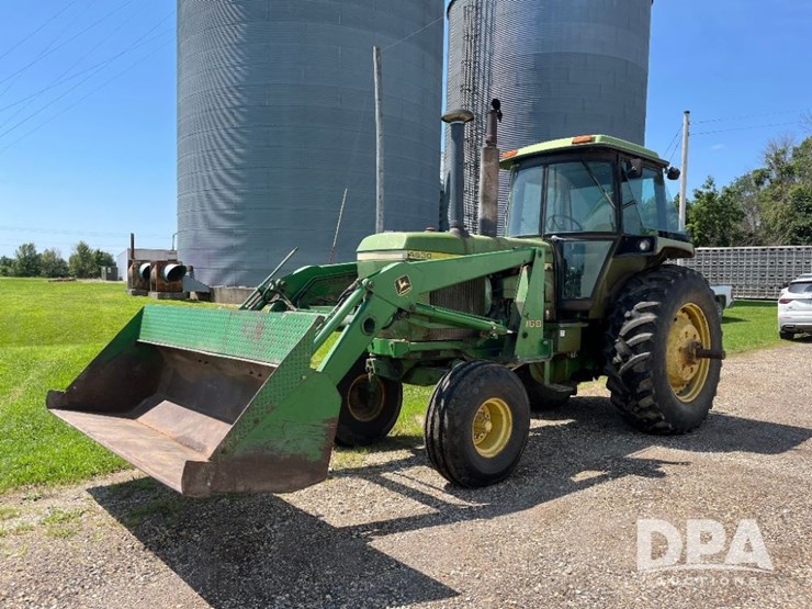 john-deere-4630-image-1