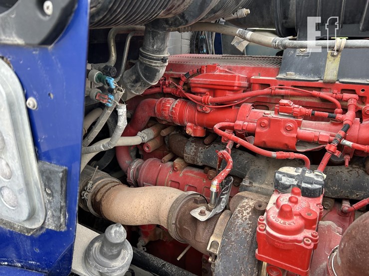 2019-kenworth-t800-image-33