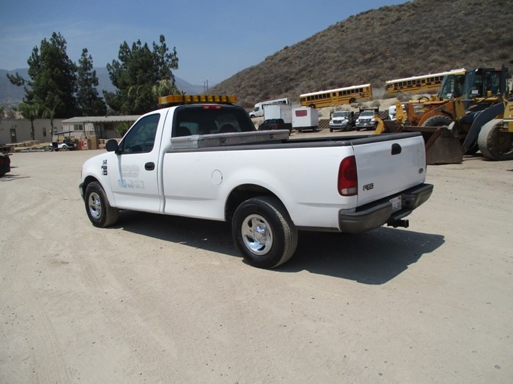 2003-ford-f150-xl-image-4