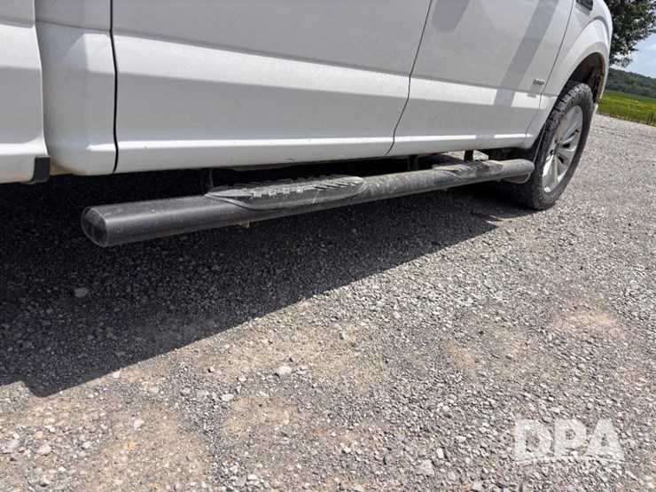 2016-ford-f150-xl-image-34