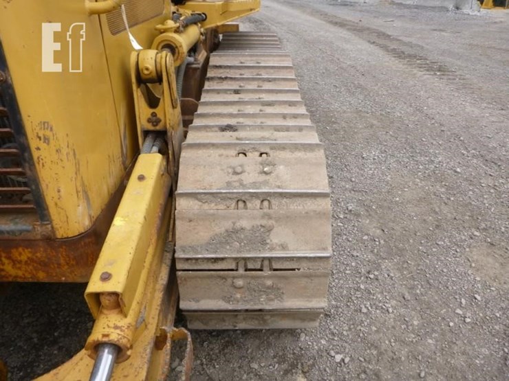 2005-caterpillar-d4g-xl-image-30